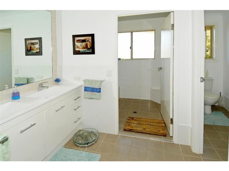 18 Tristania Street, Aroona QLD 4551