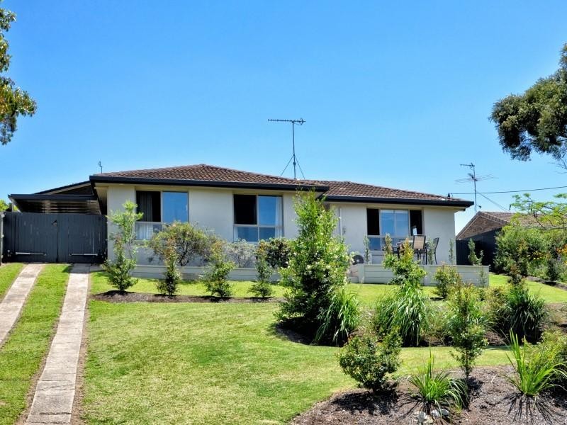 3 Tristania Street, Aroona QLD 4551