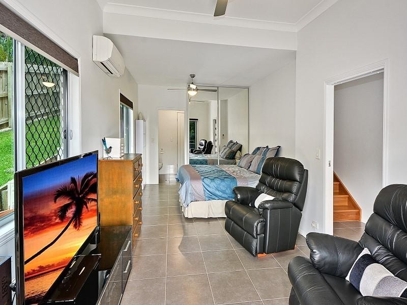 54 Turnbury Street, Little Mountain QLD 4551