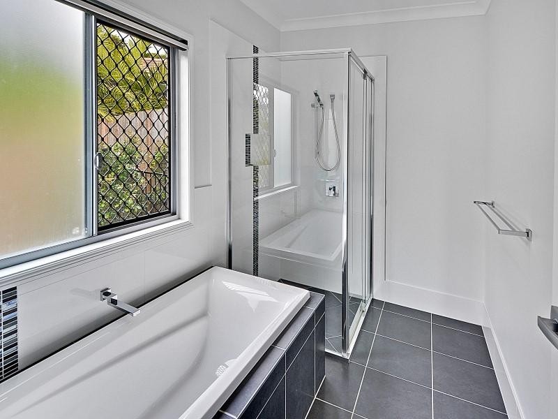 54 Turnbury Street, Little Mountain QLD 4551