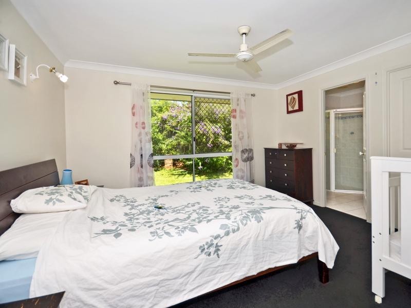 4 Turnbury Street, Little Mountain QLD 4551