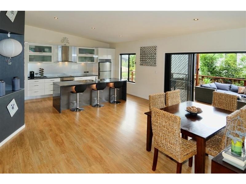 26 Turnbury Street, Little Mountain QLD 4551