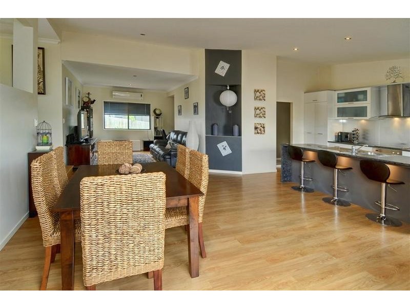 26 Turnbury Street, Little Mountain QLD 4551