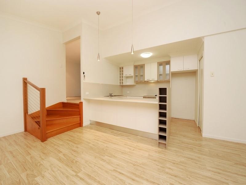 36 Turnbury Street, Little Mountain QLD 4551
