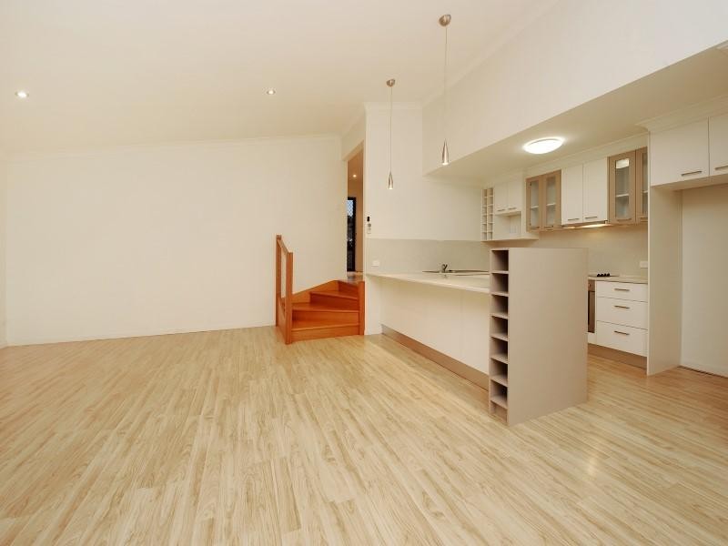 36 Turnbury Street, Little Mountain QLD 4551