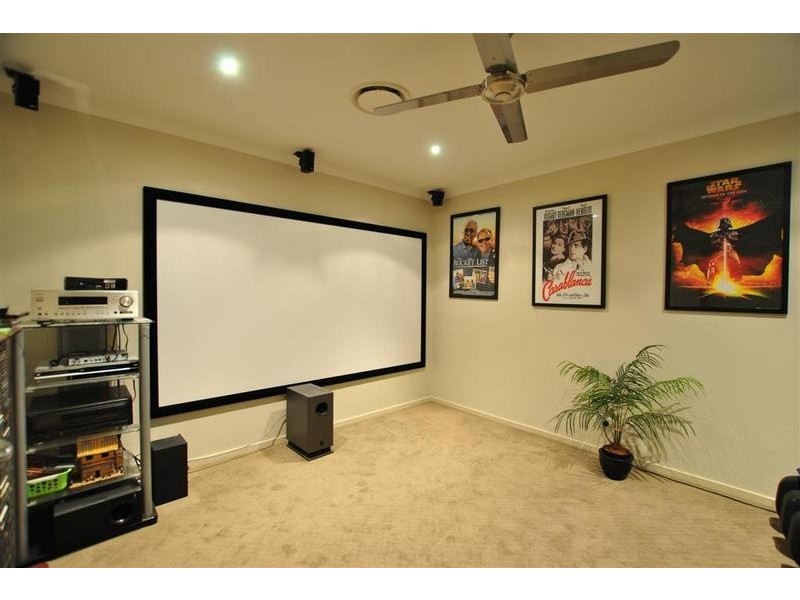 37 Turnbury Street, Little Mountain QLD 4551