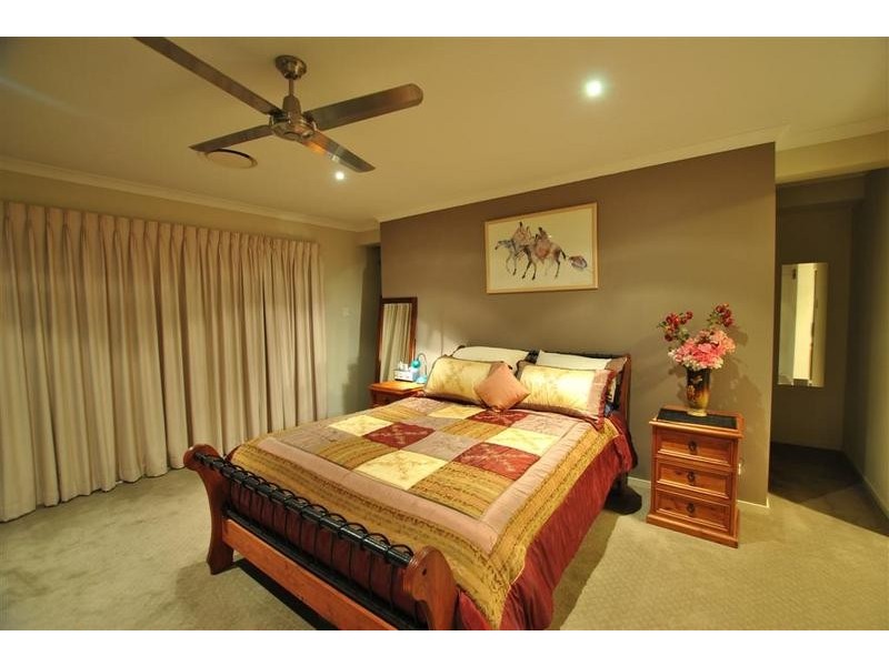 37 Turnbury Street, Little Mountain QLD 4551