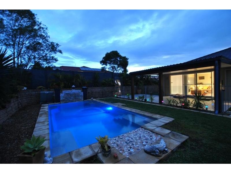 37 Turnbury Street, Little Mountain QLD 4551
