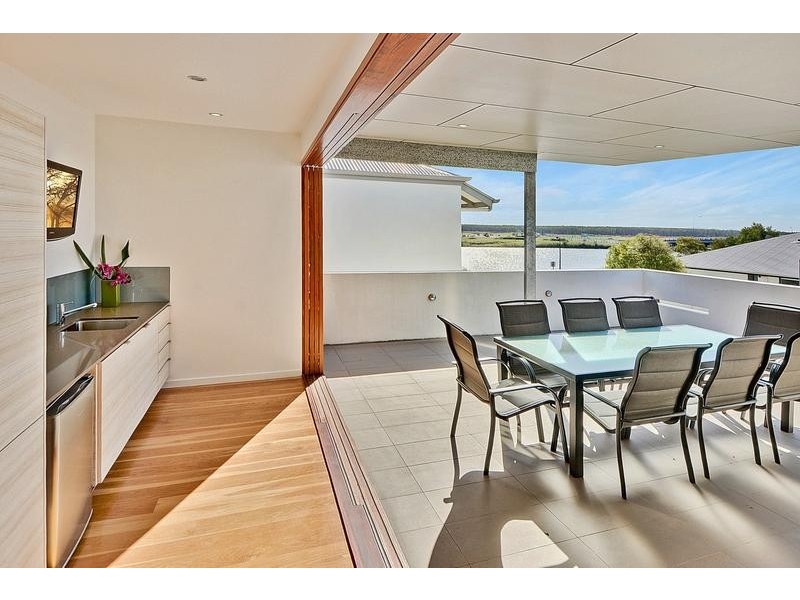 5 Turnbuckle Court, Wurtulla QLD 4575