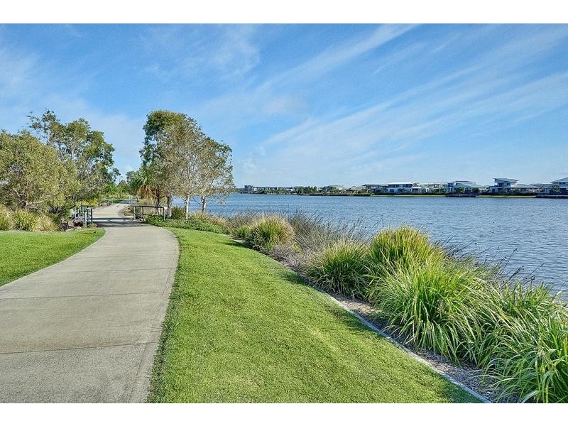 5 Turnbuckle Court, Wurtulla QLD 4575