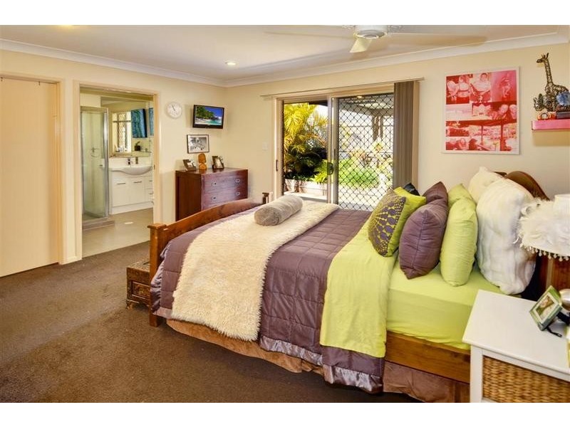 Little Mountain QLD 4551