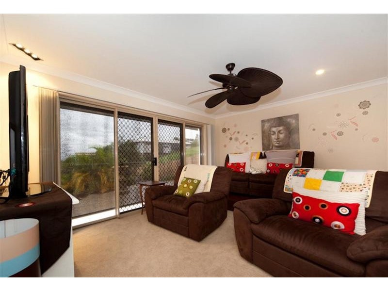 Little Mountain QLD 4551