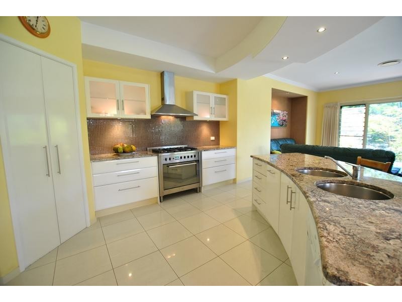 20 Undanbi Place, Pelican Waters QLD 4551