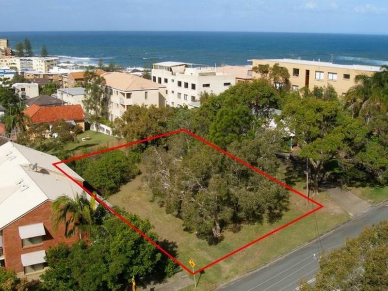 3 Upper Gay Terrace, Kings Beach QLD 4551