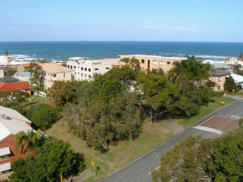 3 Upper Gay Terrace, Kings Beach QLD 4551
