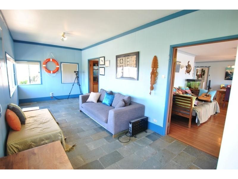 14 – 16 Upper Gay Terrace, Kings Beach QLD 4551