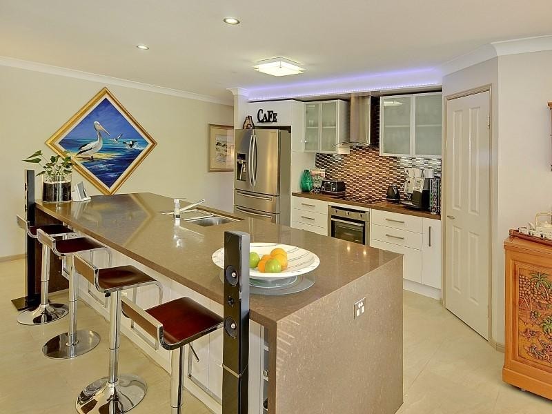 3 Valley View Court, Little Mountain QLD 4551