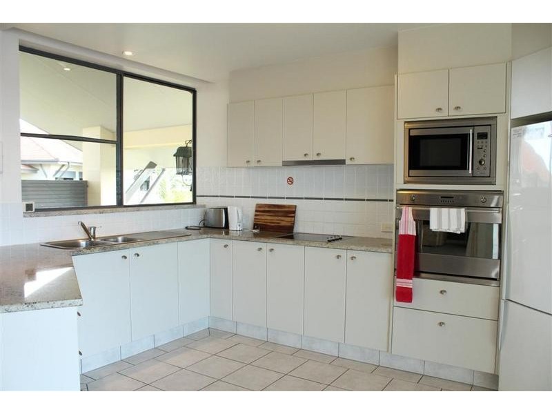 18/ 1 Millennium Circuit, Pelican Waters QLD 4551