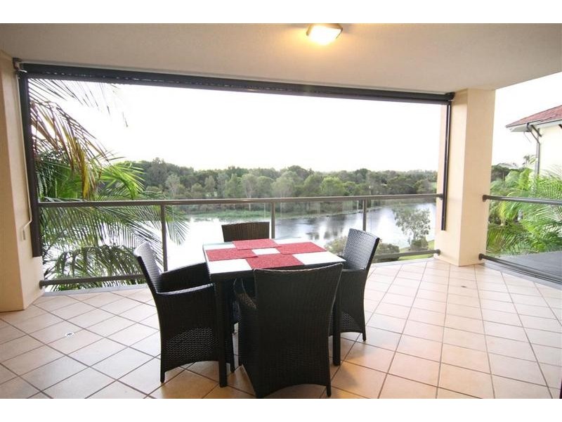 49/ 1 Millennium Circuit, Pelican Waters QLD 4551