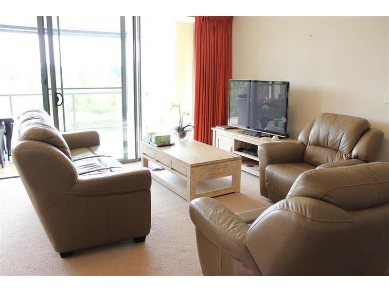49/ 1 Millennium Circuit, Pelican Waters QLD 4551