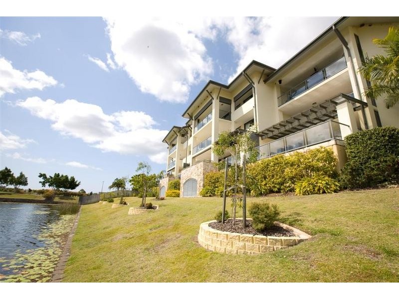 5/ 1 Millennium  Circuit, Pelican Waters QLD 4551