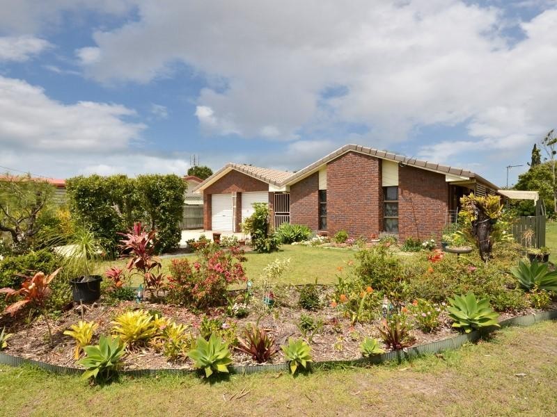 10 Verdon Street, Golden Beach QLD 4551
