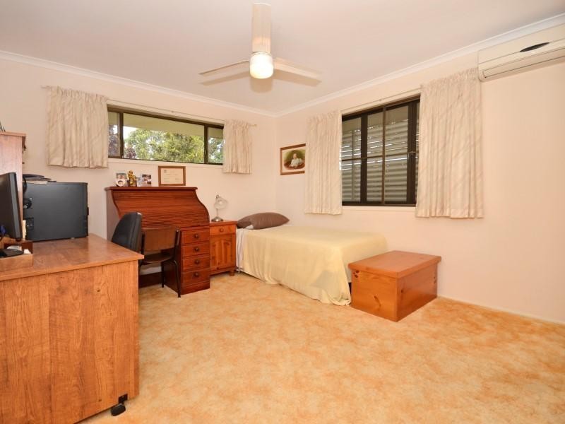 10 Verdon Street, Golden Beach QLD 4551