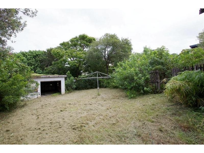 18 Verney Street, Kings Beach QLD 4551