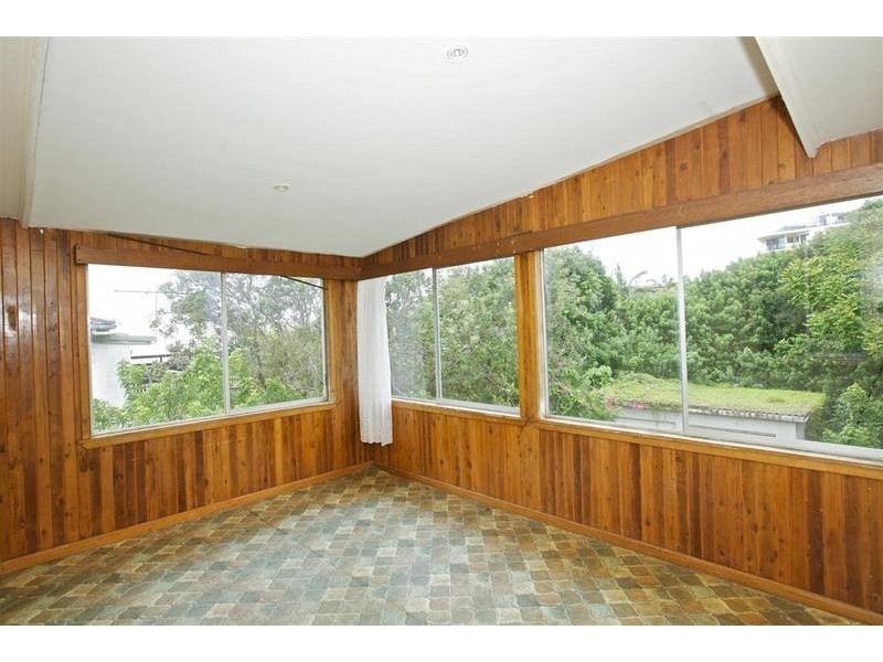 18 Verney Street, Kings Beach QLD 4551