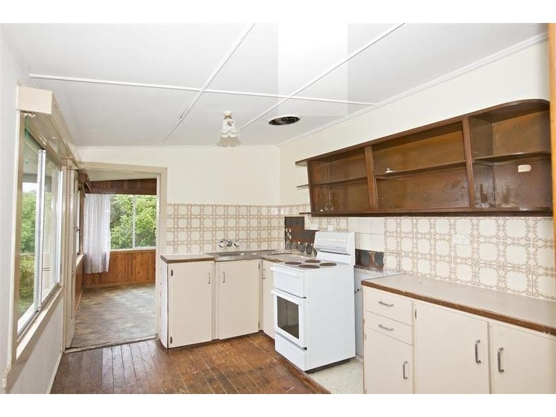 18 Verney Street, Kings Beach QLD 4551