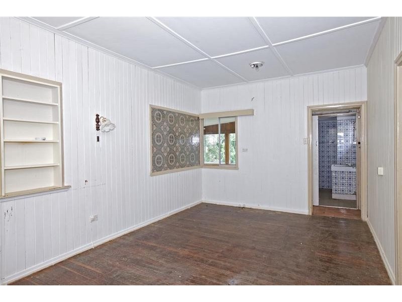 18 Verney Street, Kings Beach QLD 4551