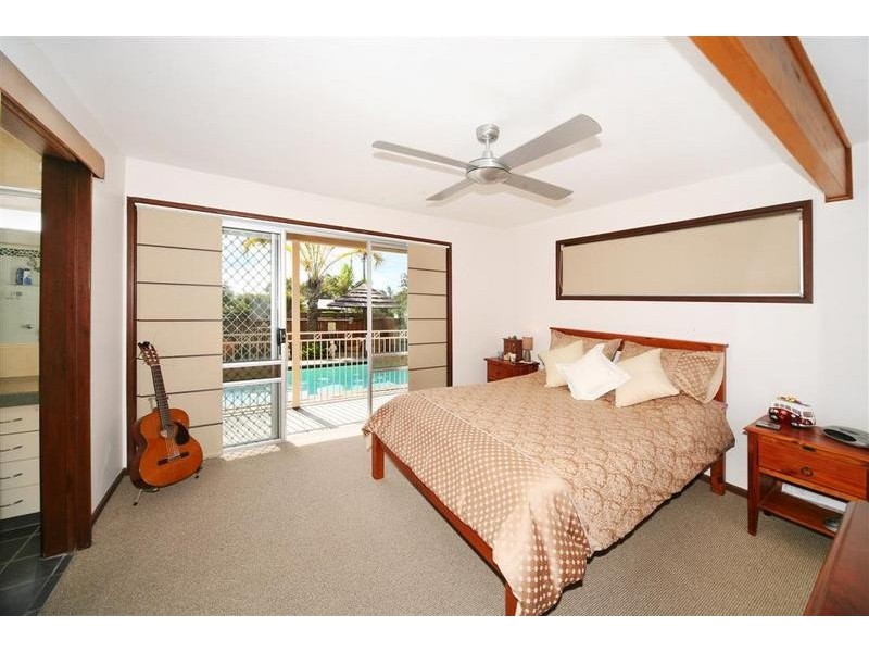 Battery Hill QLD 4551