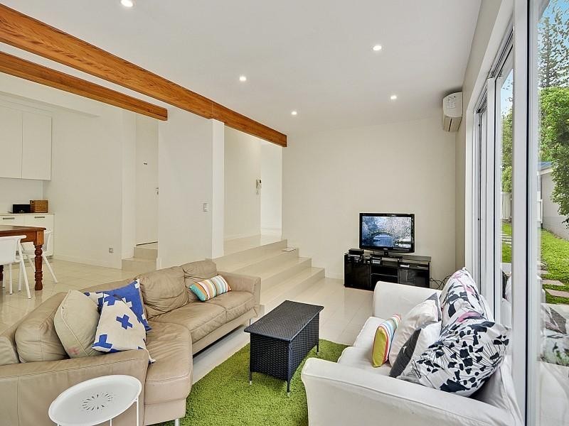 24 Victoria Terrace, Shelly Beach QLD 4551