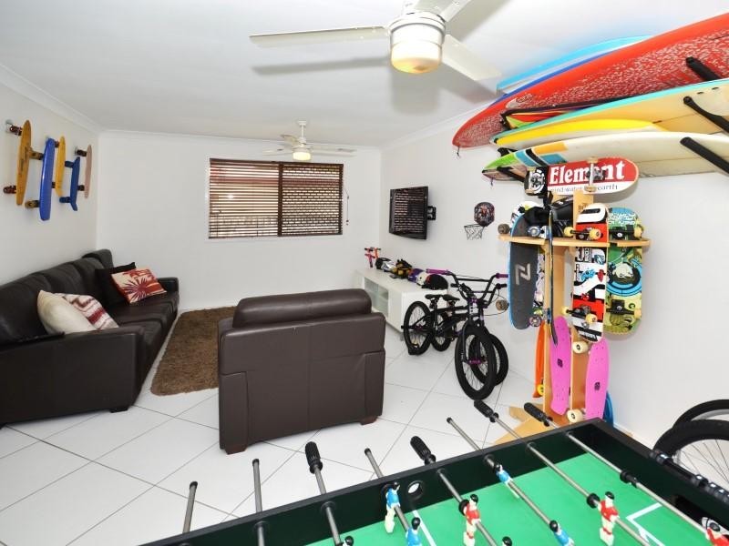 4 Village Way, Little Mountain QLD 4551