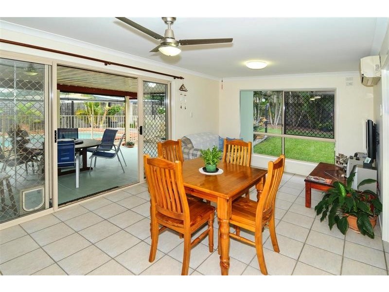 5 Village Way, Little Mountain QLD 4551