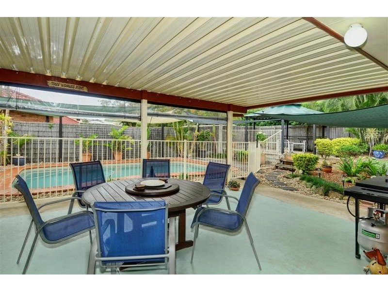 5 Village Way, Little Mountain QLD 4551