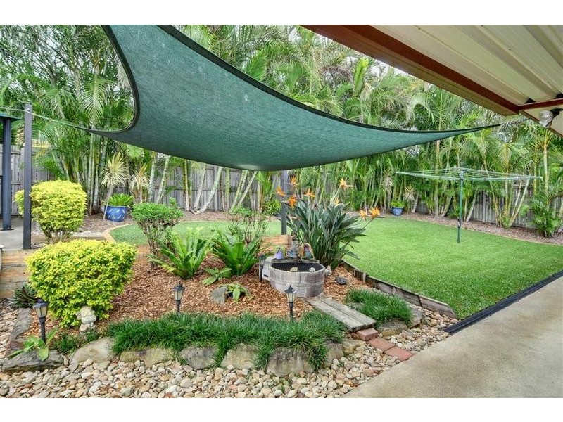 5 Village Way, Little Mountain QLD 4551