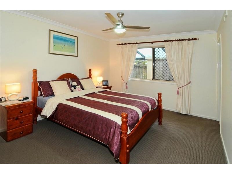 5 Village Way, Little Mountain QLD 4551