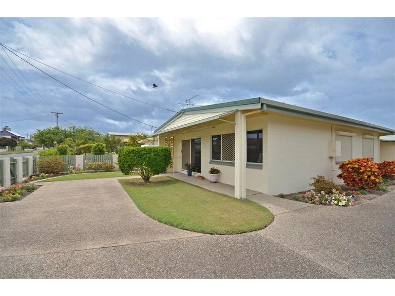 1/ 14 Park Street, Caloundra QLD 4551