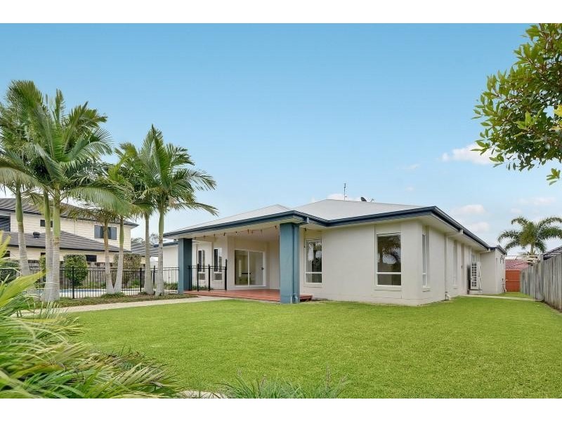34 Wallaby Circuit, Pelican Waters QLD 4551