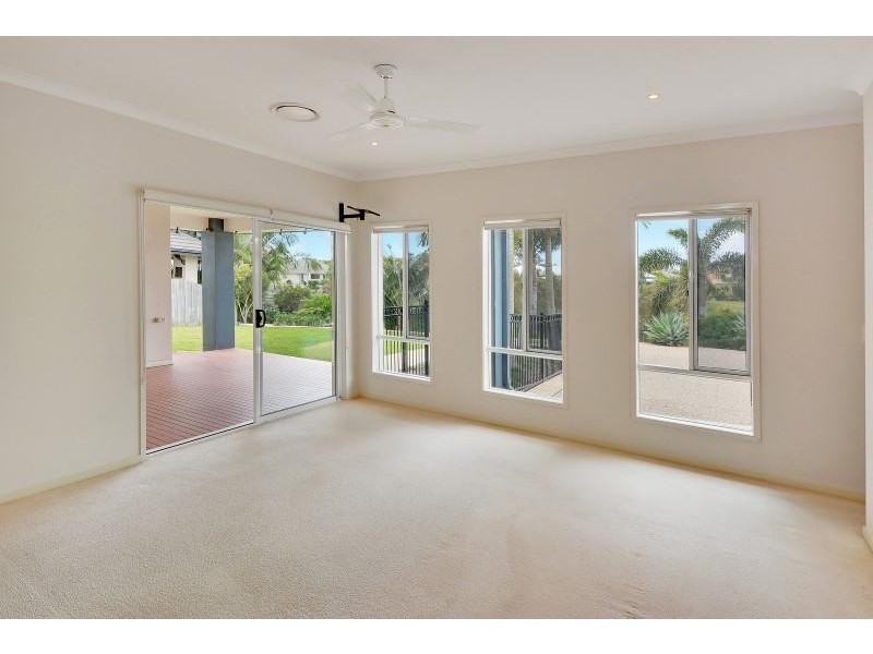 34 Wallaby Circuit, Pelican Waters QLD 4551
