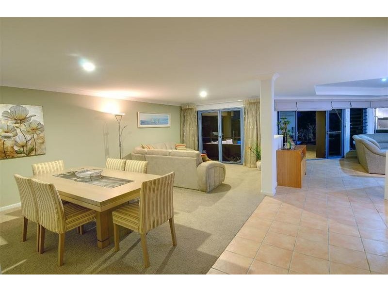 30 Wallaby Circuit, Pelican Waters QLD 4551