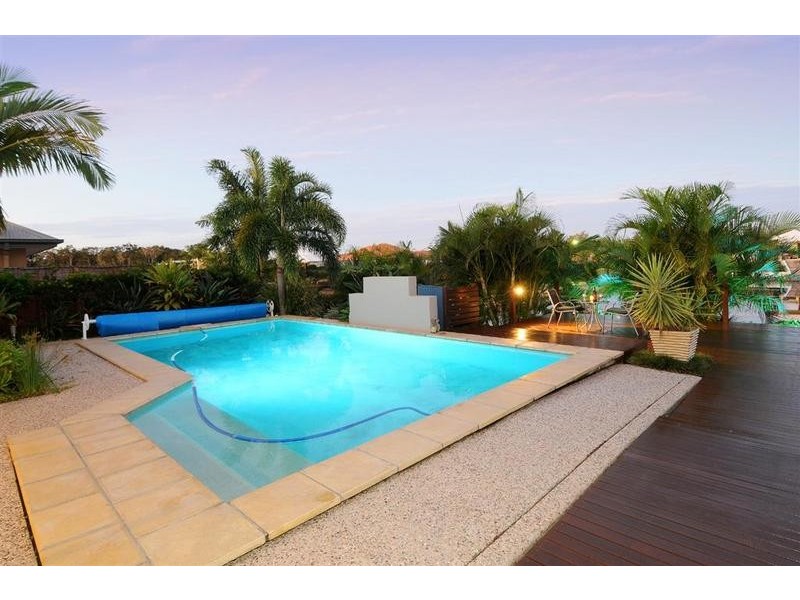 30 Wallaby Circuit, Pelican Waters QLD 4551