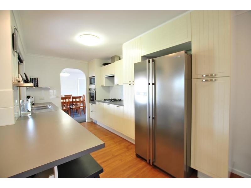 8 Wandana Court, Currimundi QLD 4551