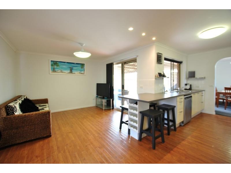 8 Wandana Court, Currimundi QLD 4551