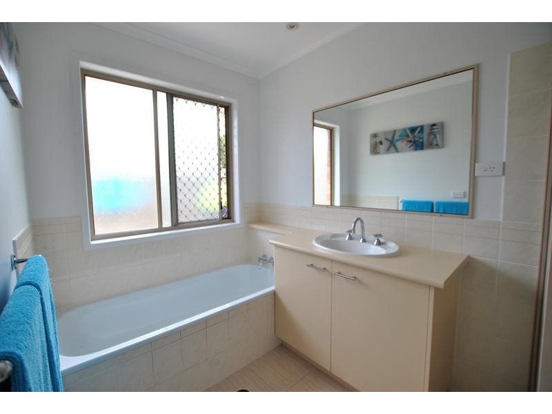 8 Wandana Court, Currimundi QLD 4551