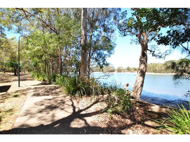 2 Warloo Street, Wurtulla QLD 4575
