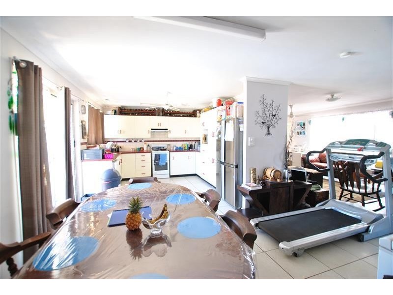 2 Warloo Street, Wurtulla QLD 4575