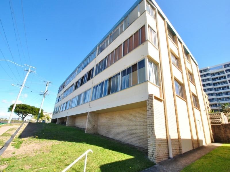 11/ 41 Moreton Parade, Kings Beach QLD 4551