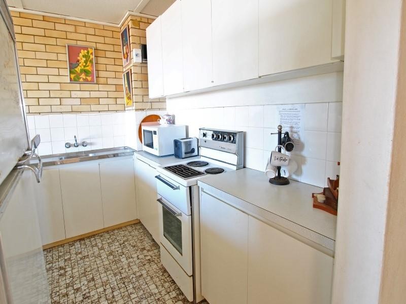 11/ 41 Moreton Parade, Kings Beach QLD 4551